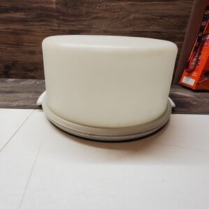 Tupperware Cake Holder Bottom‎ Speckled White 1256-6 with Lid 1257-6